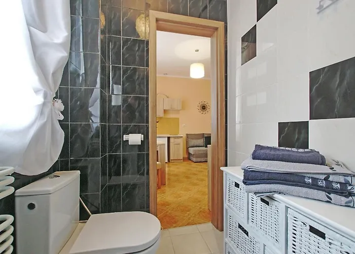 Apartment Kawalerka 2 Osobowa Centrum 50 M Do Ul Monte Cassino Sopot